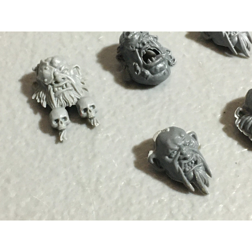 A22578 WARHAMMER FANTASY OGRE KINGDOMS BITS LOT HEADS GAMES WORKSHOP GW