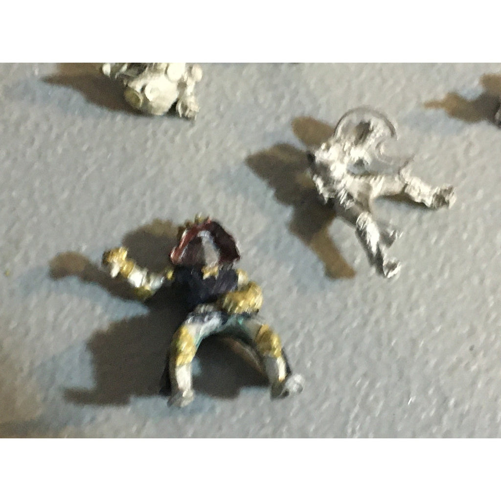 A32578 UNKNOWN MINIATURES METAL LOT KNIGHT SKELETON WARRIOR SOLDIER