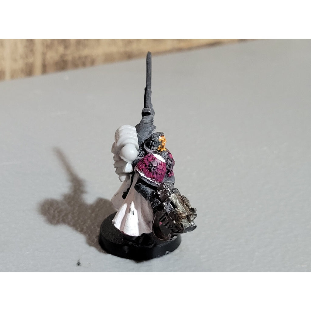 A19041 WARHAMMER 40K SPACE MARINES METAL CAPTAIN POWER SWORD STORM BOLTER