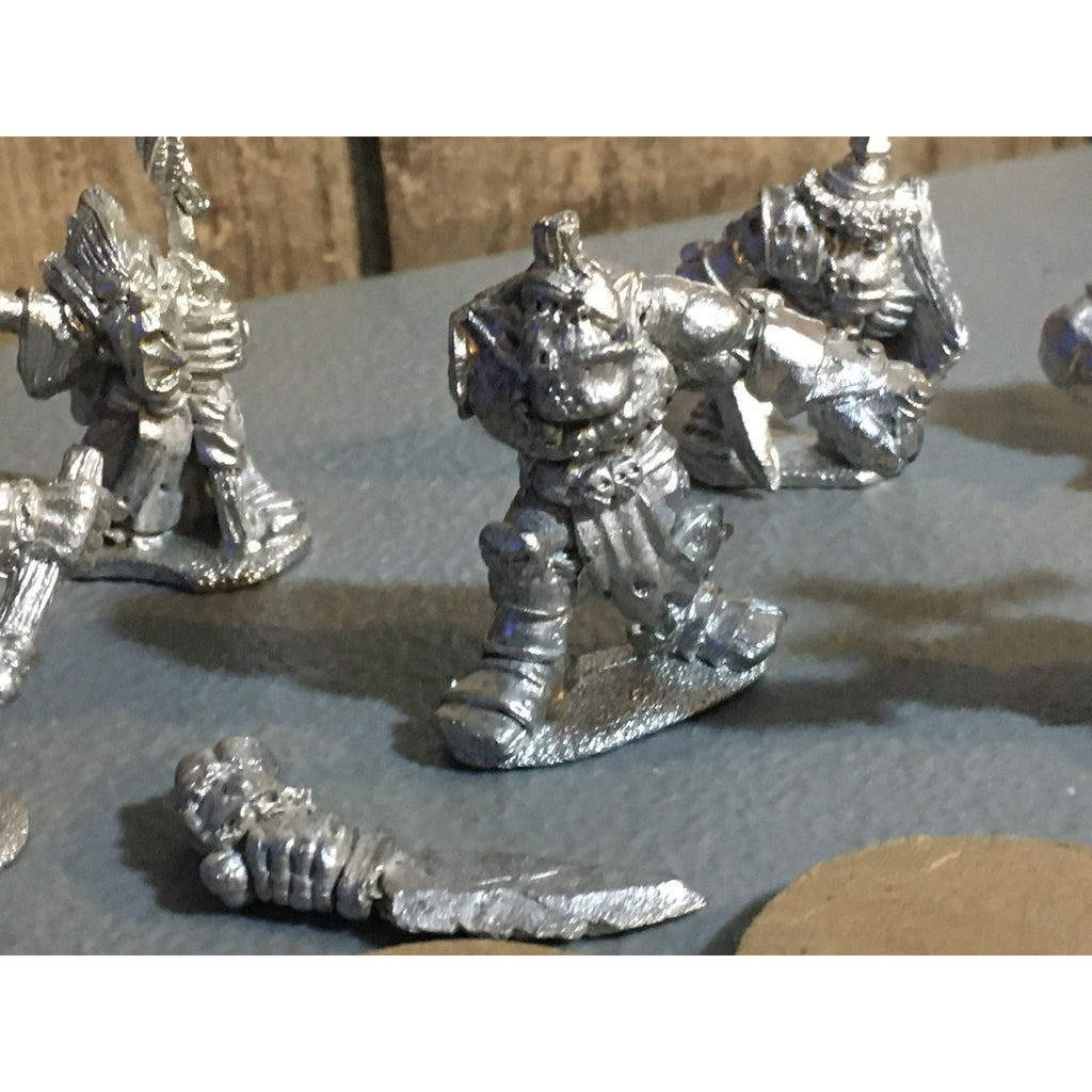 A32704 ALTERNATIVE ARMIES METAL MINIATURES MOUNTAIN ORCS