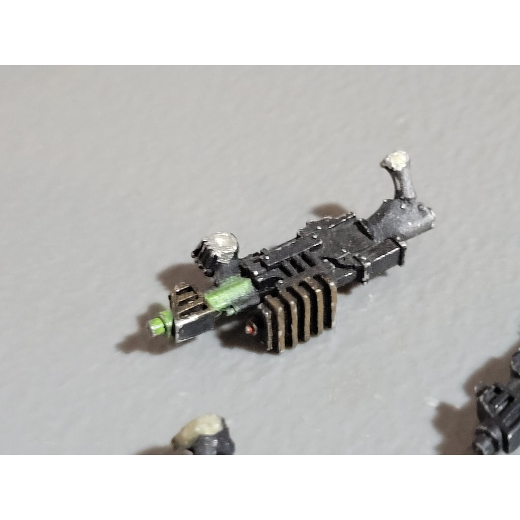A19070 WARHAMMER 40K NECRONS OOP NECRON METAL WEAPONS SET