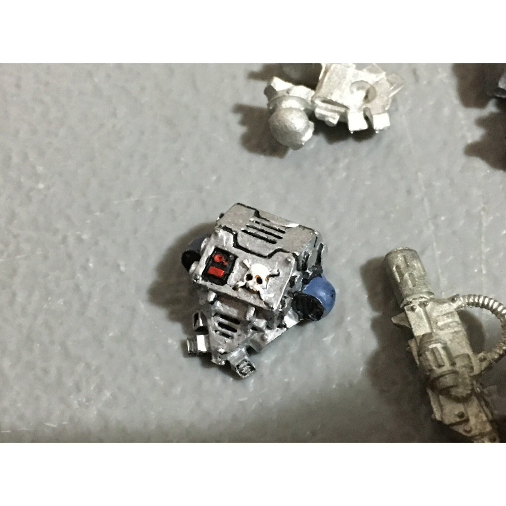 A20128 WARHAMMER 40K SPACE MARINES METAL ARM BITS LOT GAMES WORKSHOP