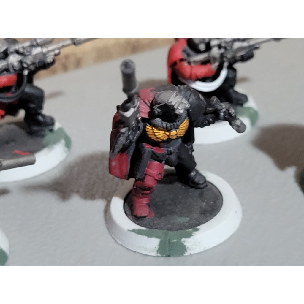 A18680 WARHAMMER 40K SPACE MARINES SCOUT SNIPER 5 PK CAMO