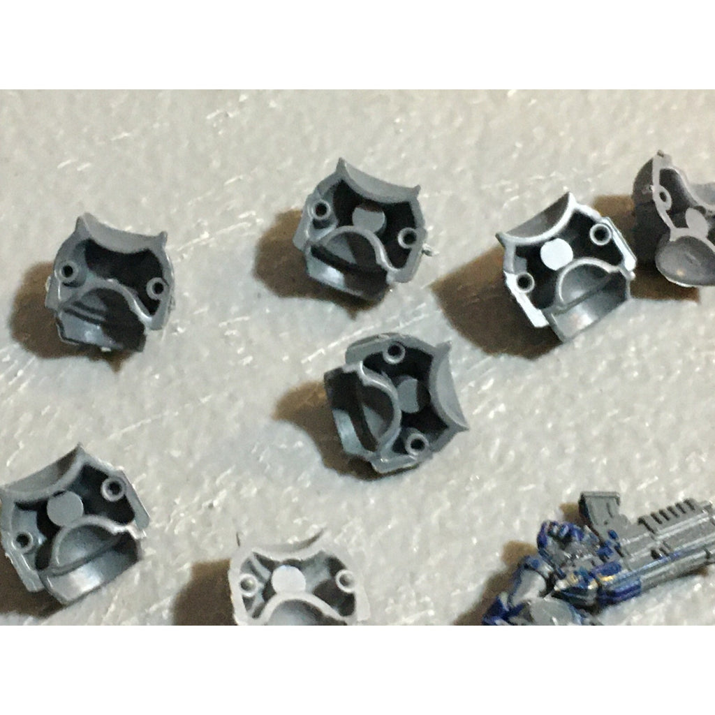 A23159 WARHAMMER 40K SPACE MARINES BITS LOT TORSOS SPECIALS GAMES WORKSHOP GW