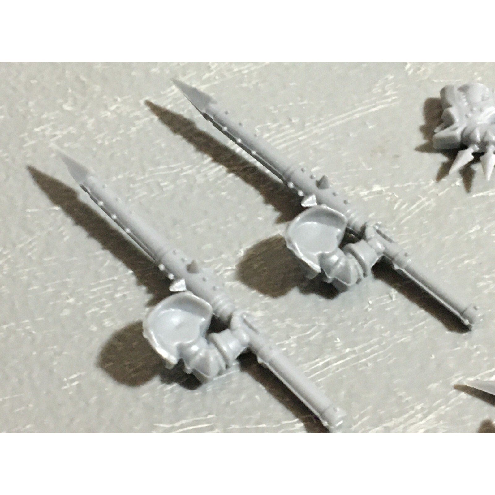 A22251 WARHAMMER FANTASY CHAOS MORTALS BITS LOT WARRIORS KNIGHTS WEAPONS GW OOP