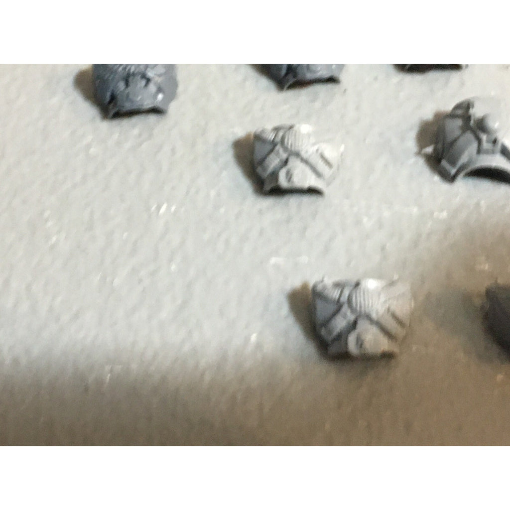 A22961 WARHAMMER 40K SPACE MARINES BITS LOT TORSOS FRONT BACK PLASMA PISTOL GW