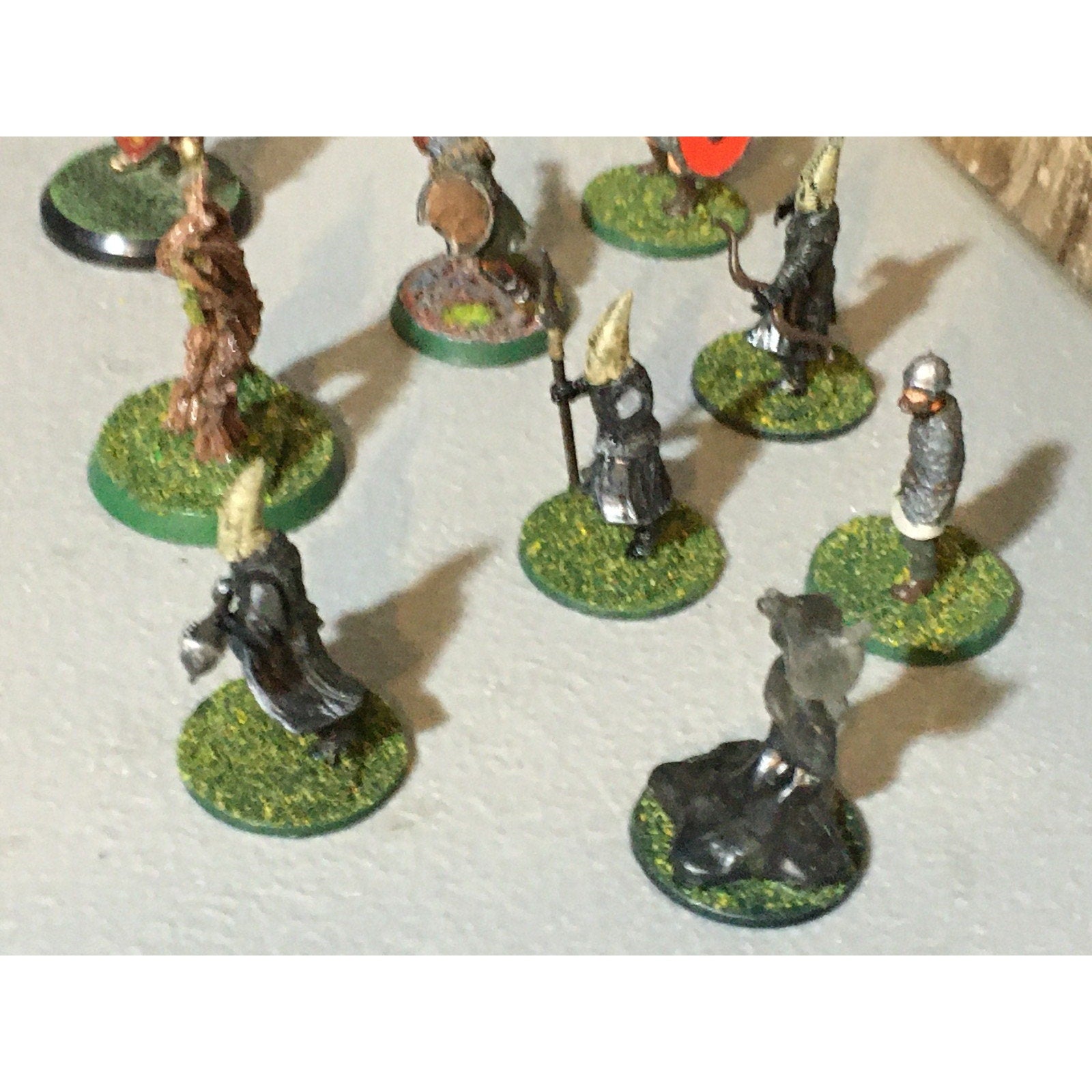 A32502 UNKNOWN PLASTIC MINIATURES HUMAN ORC DRYAD INCOMPLETE