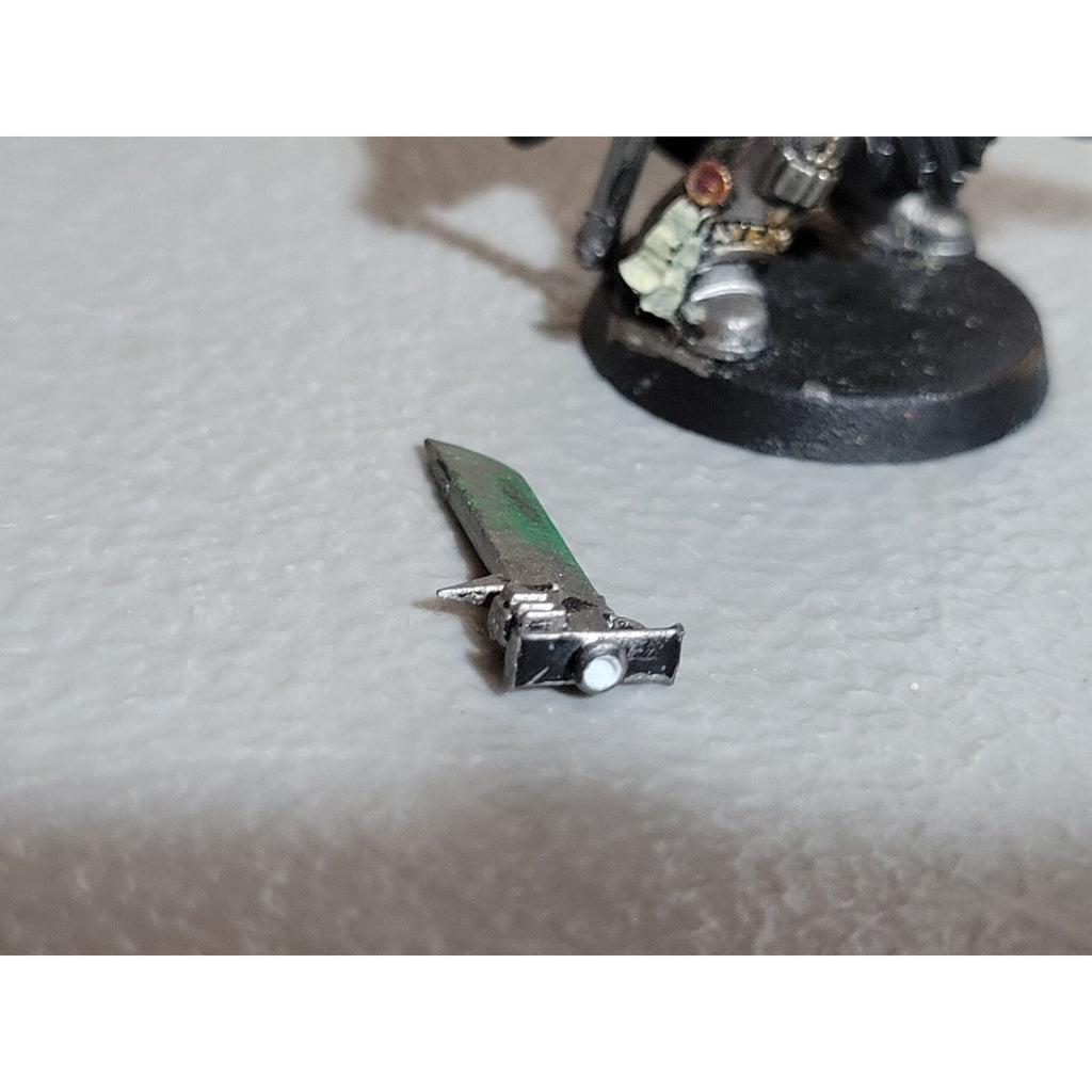 A18419 WARHAMMER 40K GREY KNIGHTS CUST CAPTAIN LIEUTENANT MISS SHOULDER PADS
