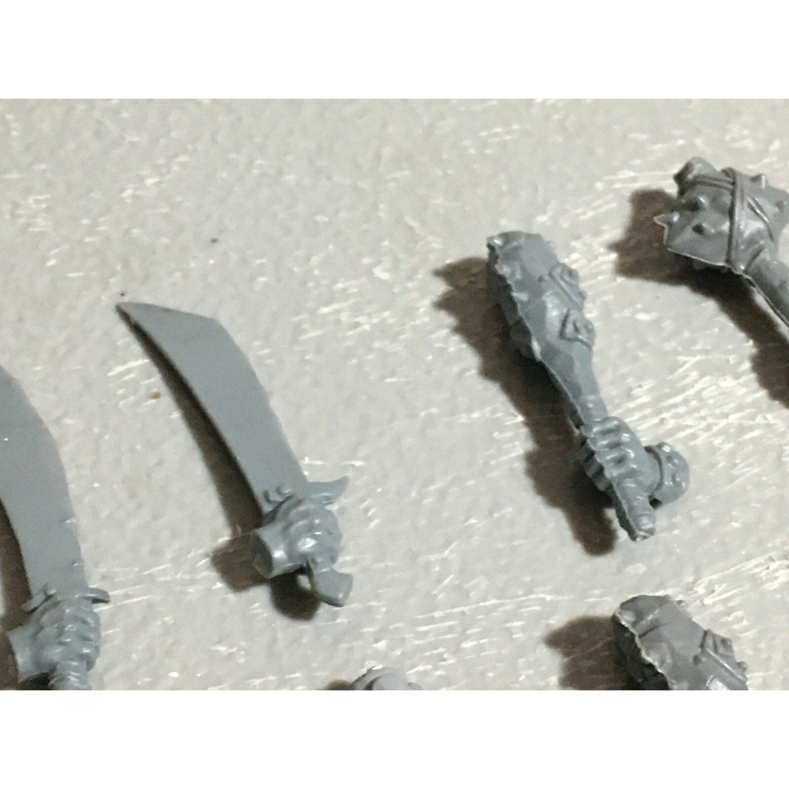 A22592 WARHAMMER FANTASY OGRE KINGDOMS BITS LOT HANDS GAMES WORKSHOP GW