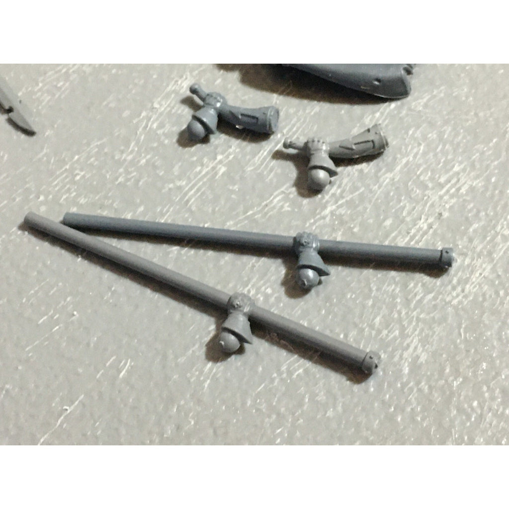 A22233 WARHAMMER FANTASY CHAOS MORTALS BITS LOT TORSO BACKS COMM GAMES WORKSHOP