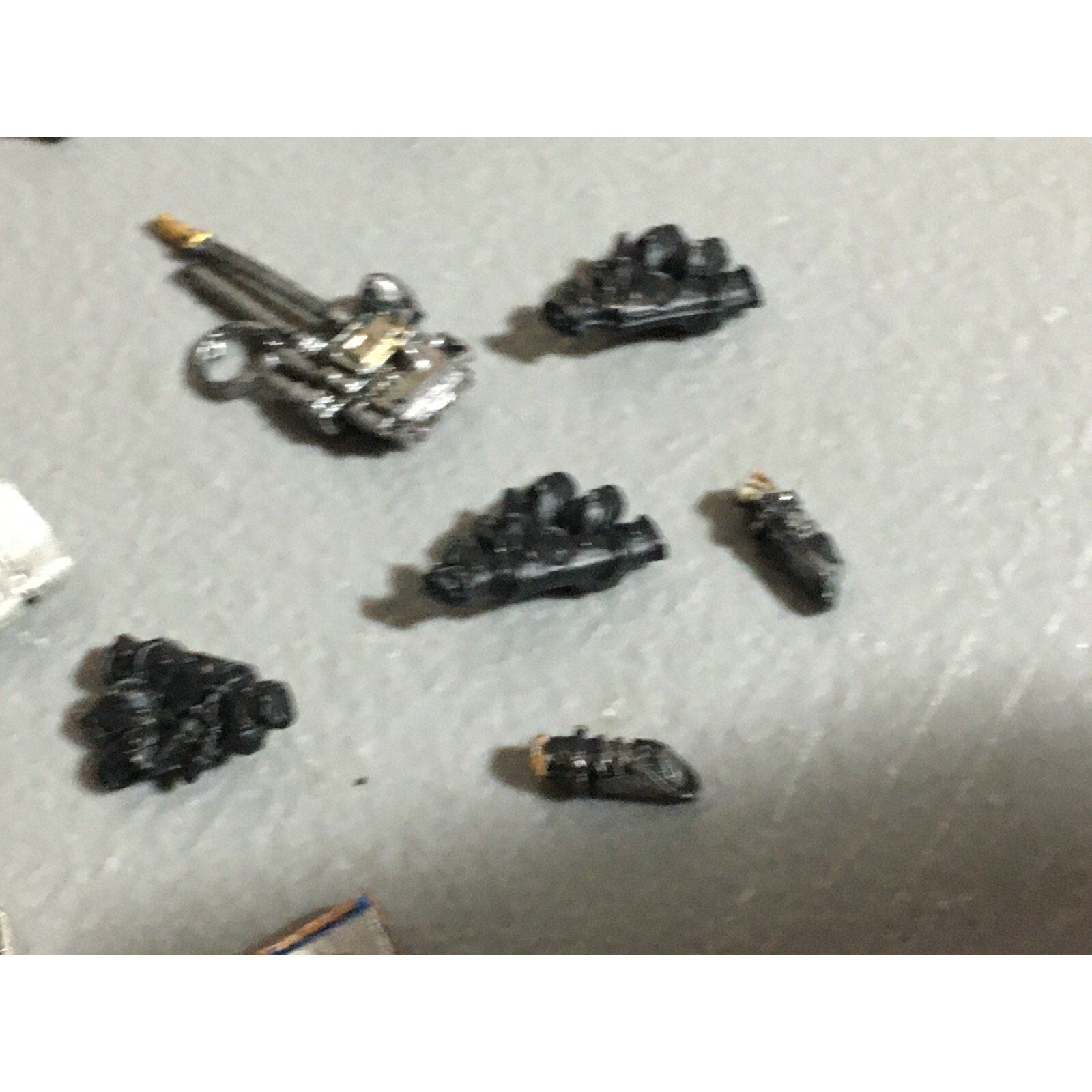 A22406 WARHAMMER 40K MIXED METAL BITS LOT IMPERIAL GUARD GAMES WORKSHOP GW