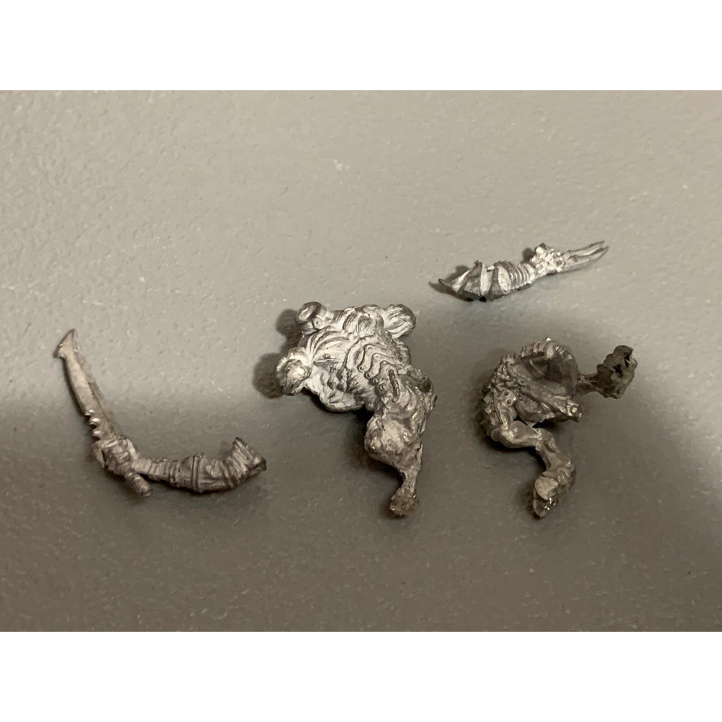 A6386 RACKHAM CONFRONTATION METAL OOP INCOMPLETE WOLFEN LOT