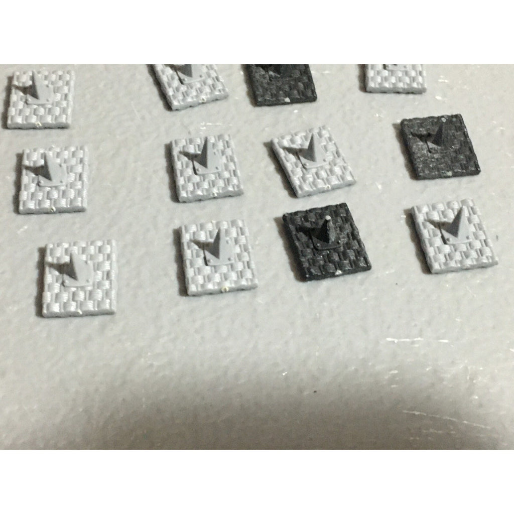 A22621 WARHAMMER FANTASY ORCS & GOBLINS BITS LOT GOBLIN SHIELD GAMES WORKSHOP GW