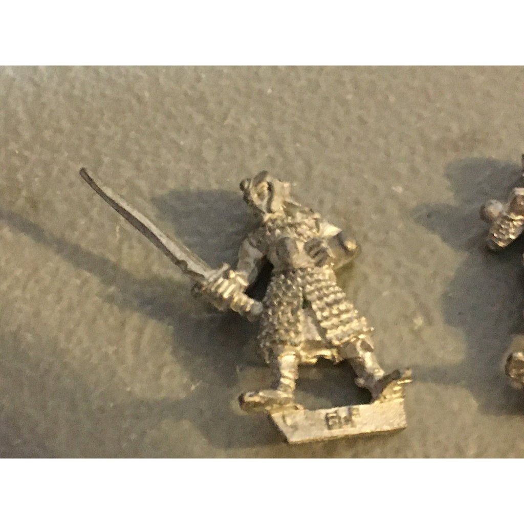 A33783 WARHAMMER CITADEL FANTASY WOOD ELVES METAL 1987 2 PK SWORD GW