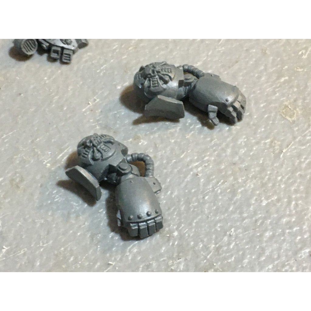 A27487 WARHAMMER 40K SPACE MARINES BITS LOT BACKPACKS TERMINATOR ARMS GW