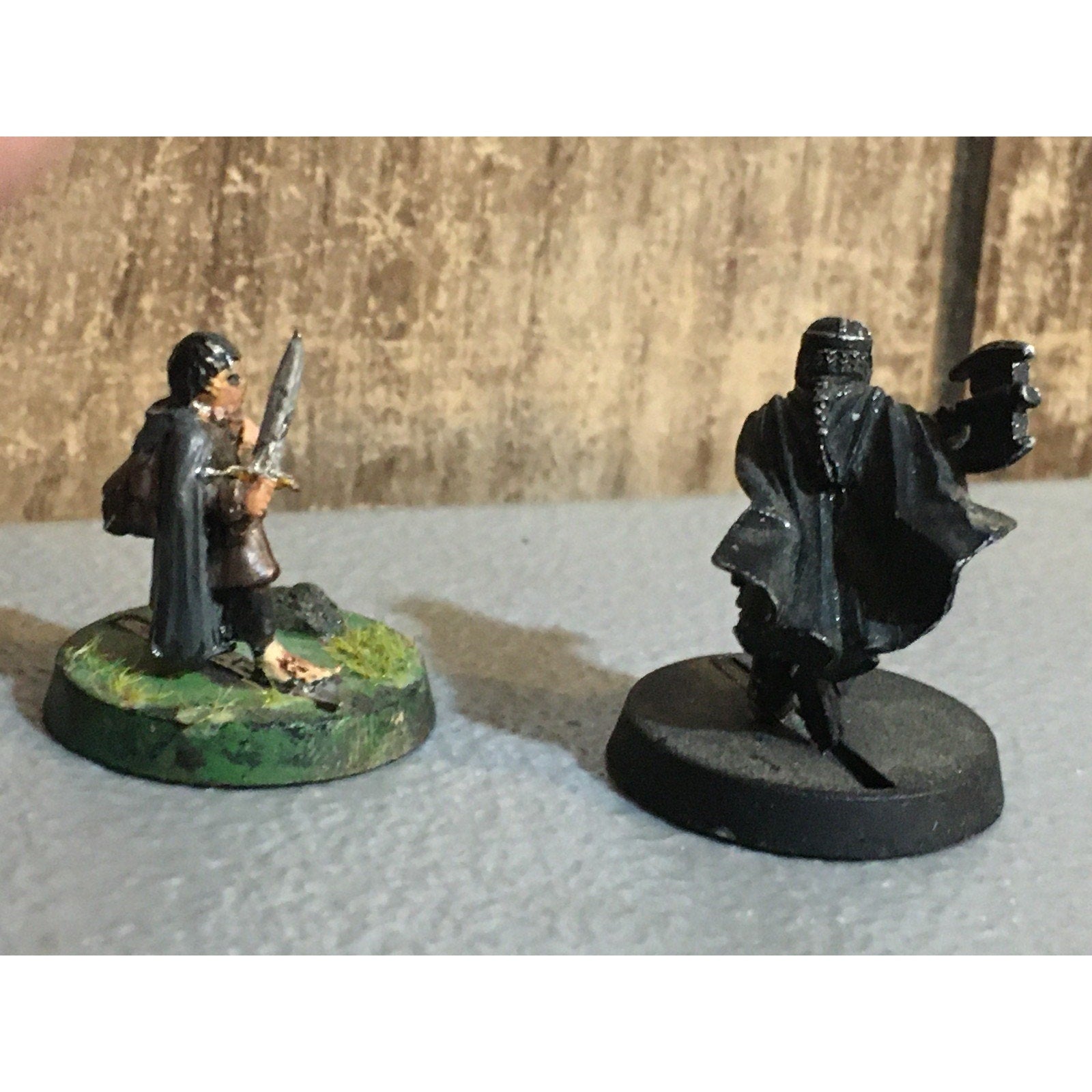 A30133 LOTR LORD OF THE RINGS GAMES WORKSHOP METAL HOBBIT FRODO & DWARF GIMLI GW