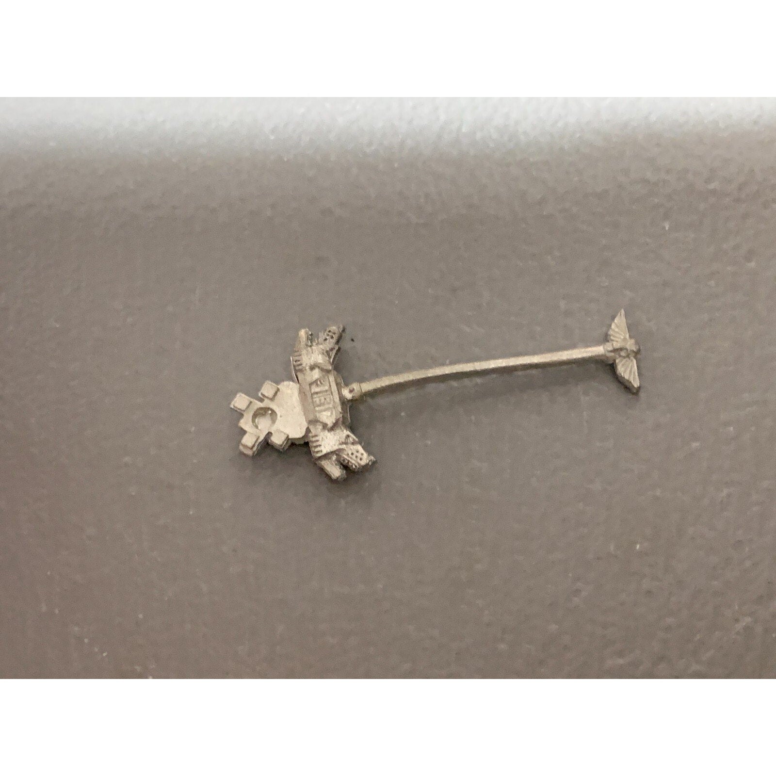 A17722 WARHAMMER 40K SPACE MARINES WOLVES METAL BANNER BACKPACK GW OOP