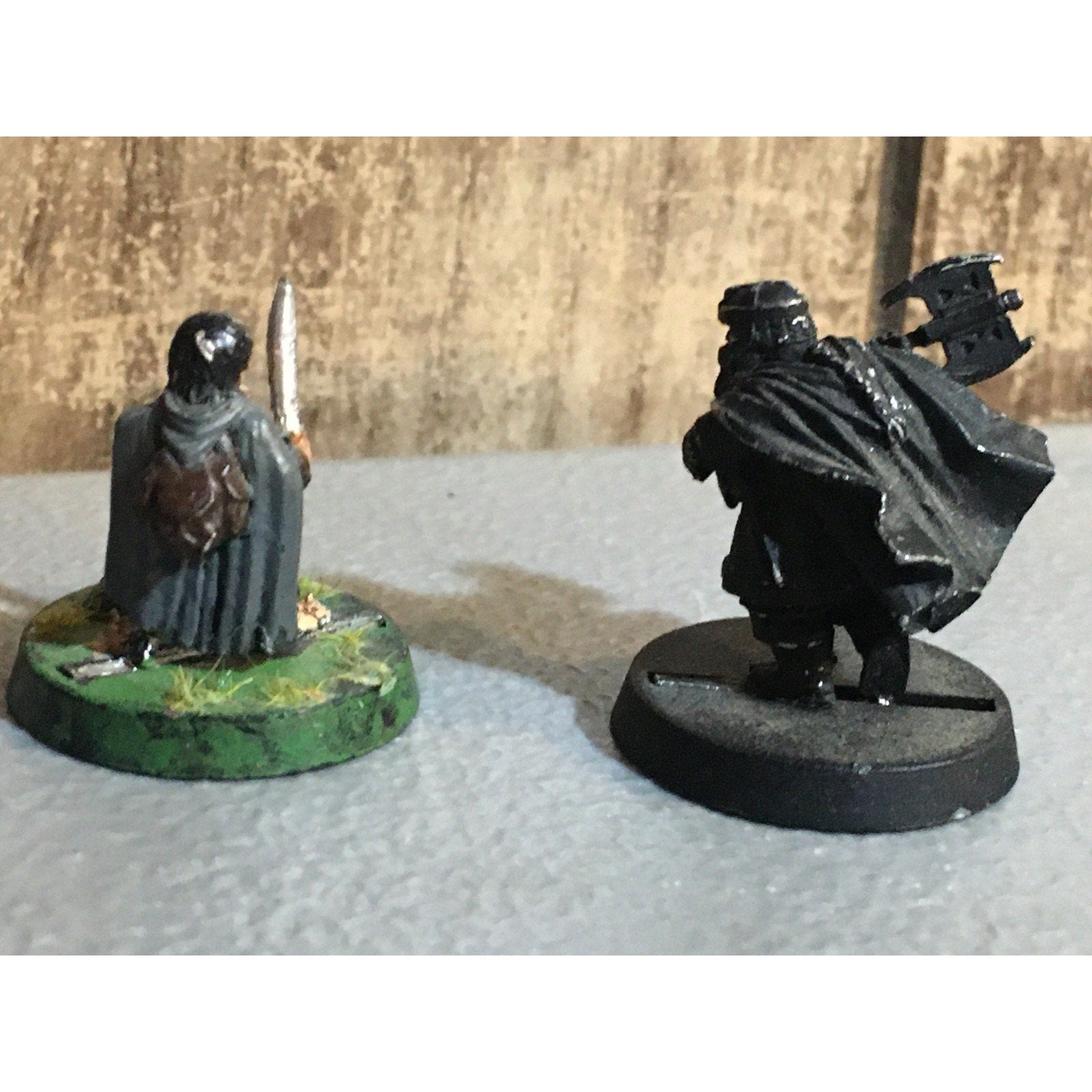 A30133 LOTR LORD OF THE RINGS GAMES WORKSHOP METAL HOBBIT FRODO & DWARF GIMLI GW