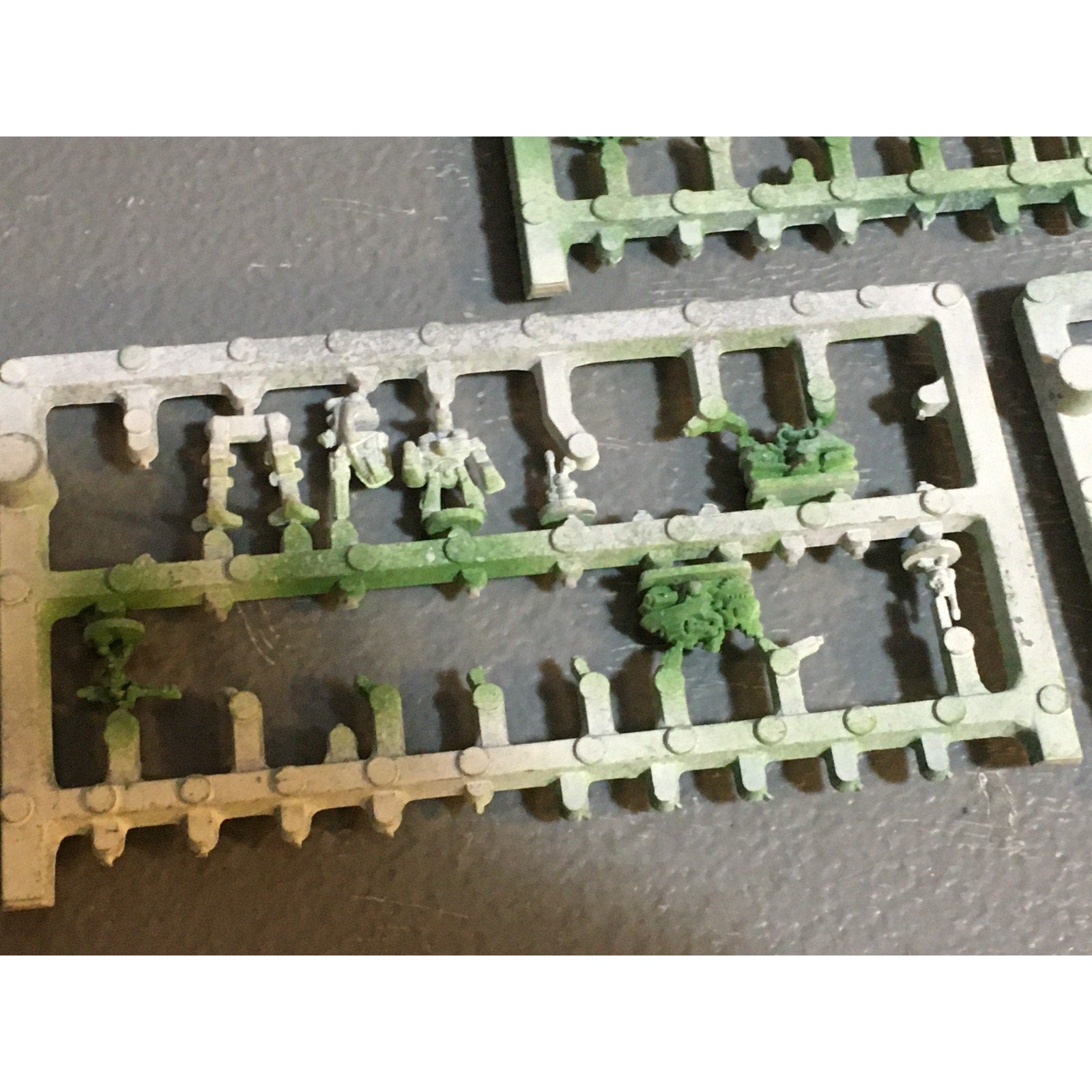 A24561 EPIC 40K IMPERIAL GUARD ROBOTS BIKES WAR WALKERS ON SPRUE GW WARHAMMER