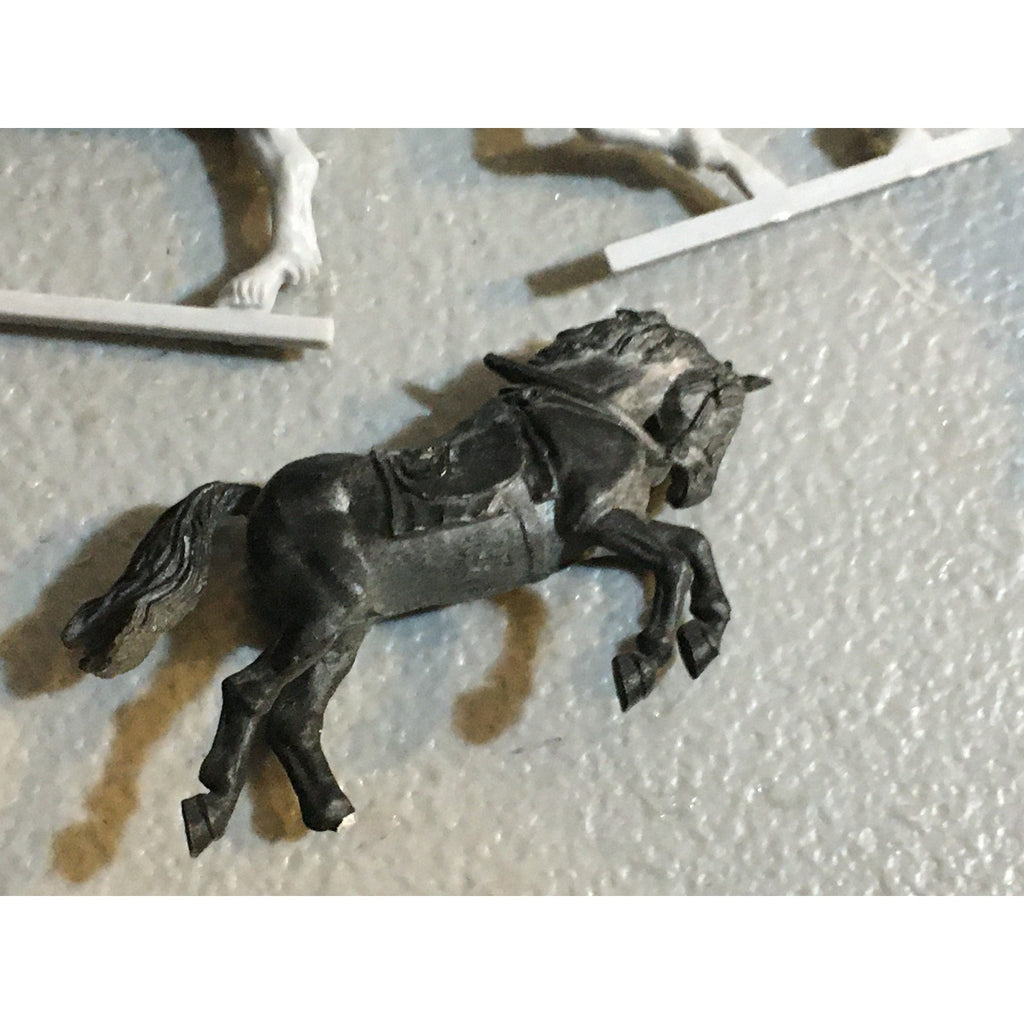A32551 UNKNOWN MINIATURES PLASTIC ANIMAL SPIDER HORSE INCOMPLETE KNIGHT