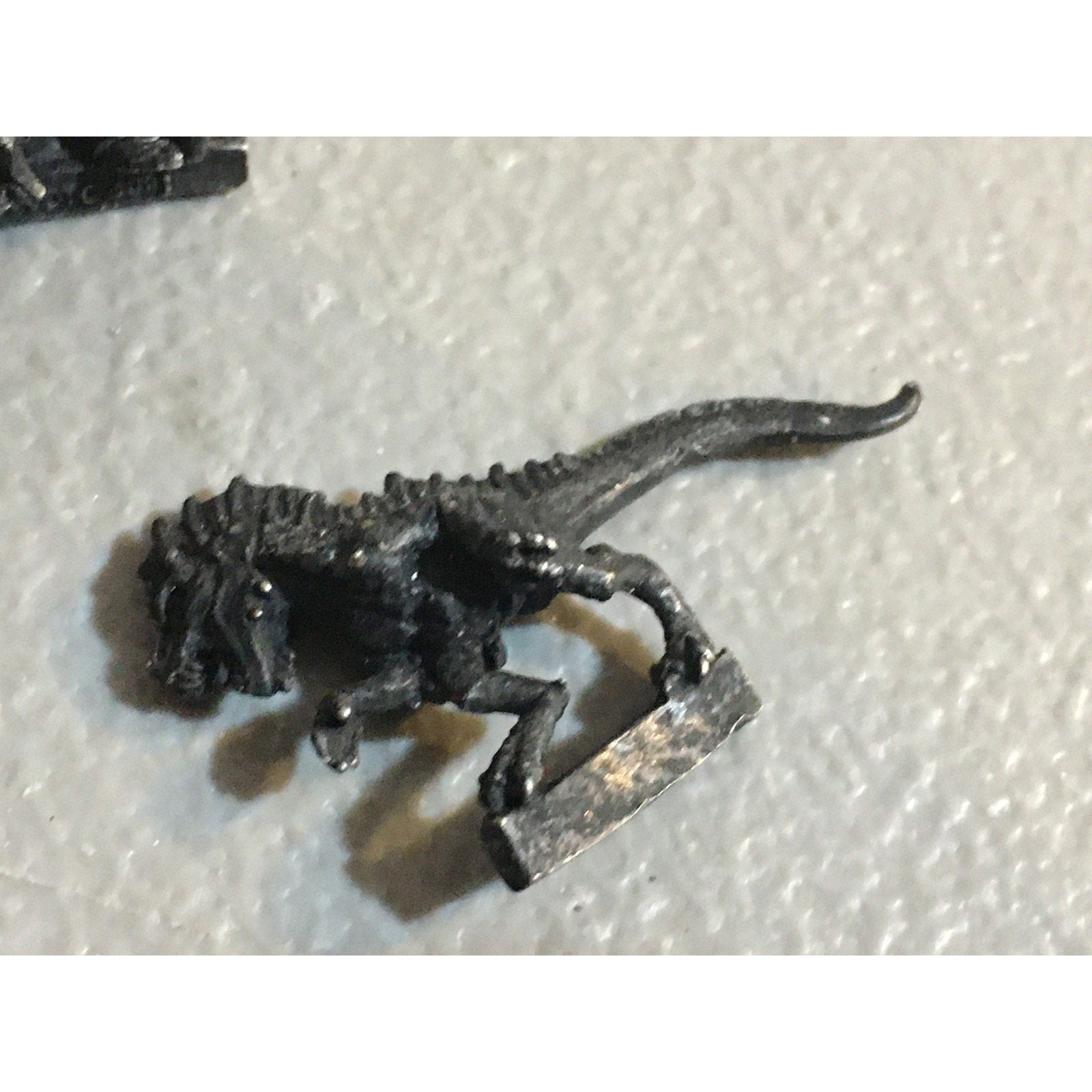 A34039 UNKNOWN METAL MINIATURES FANTASY MIXED LOT CREATURE DRAKE UNDEAD HORSE