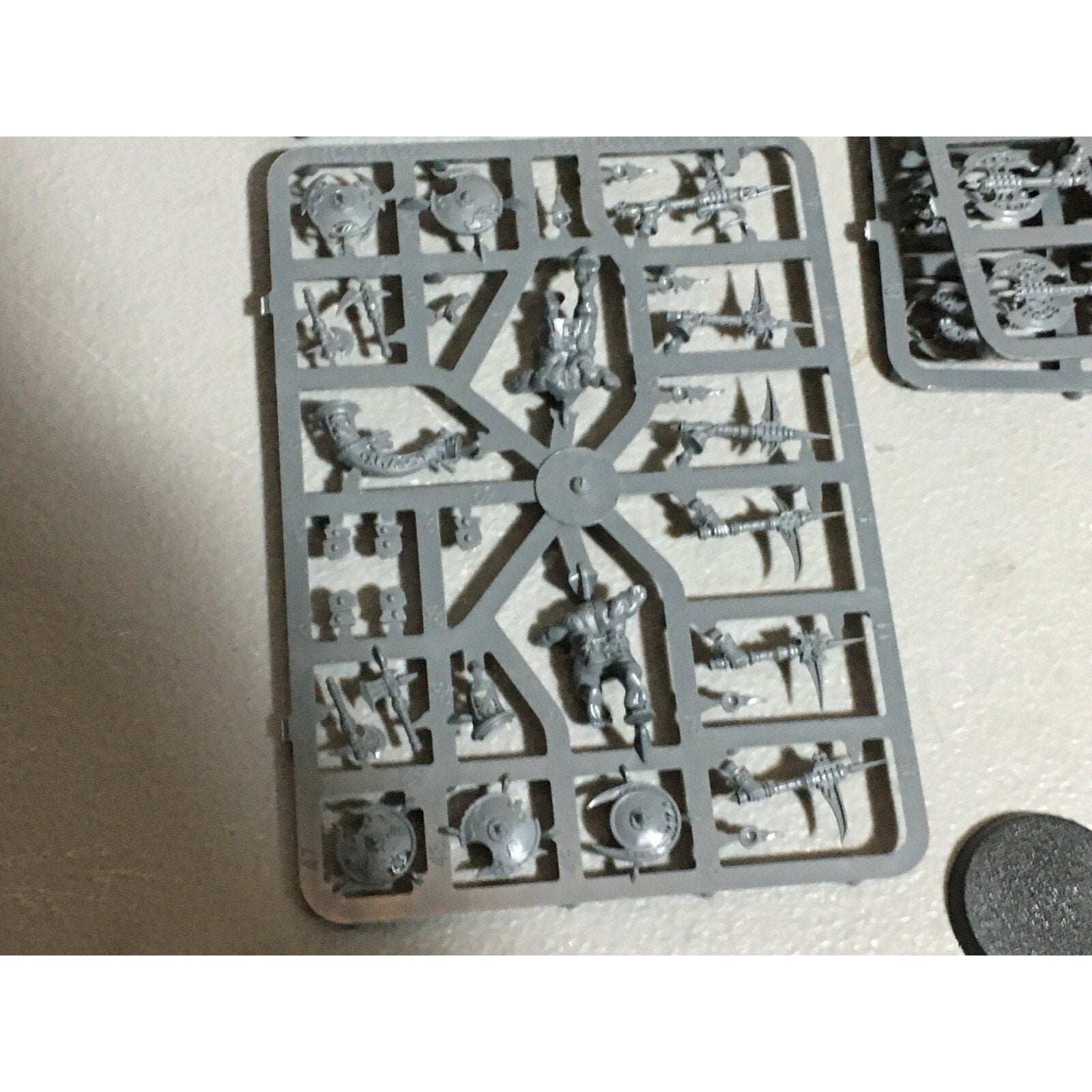 A20191 WARHAMMER AOS FYRESLAYERS BITS LOT VULKITE BERZERKERS NOS 10 PK ON SPRUE
