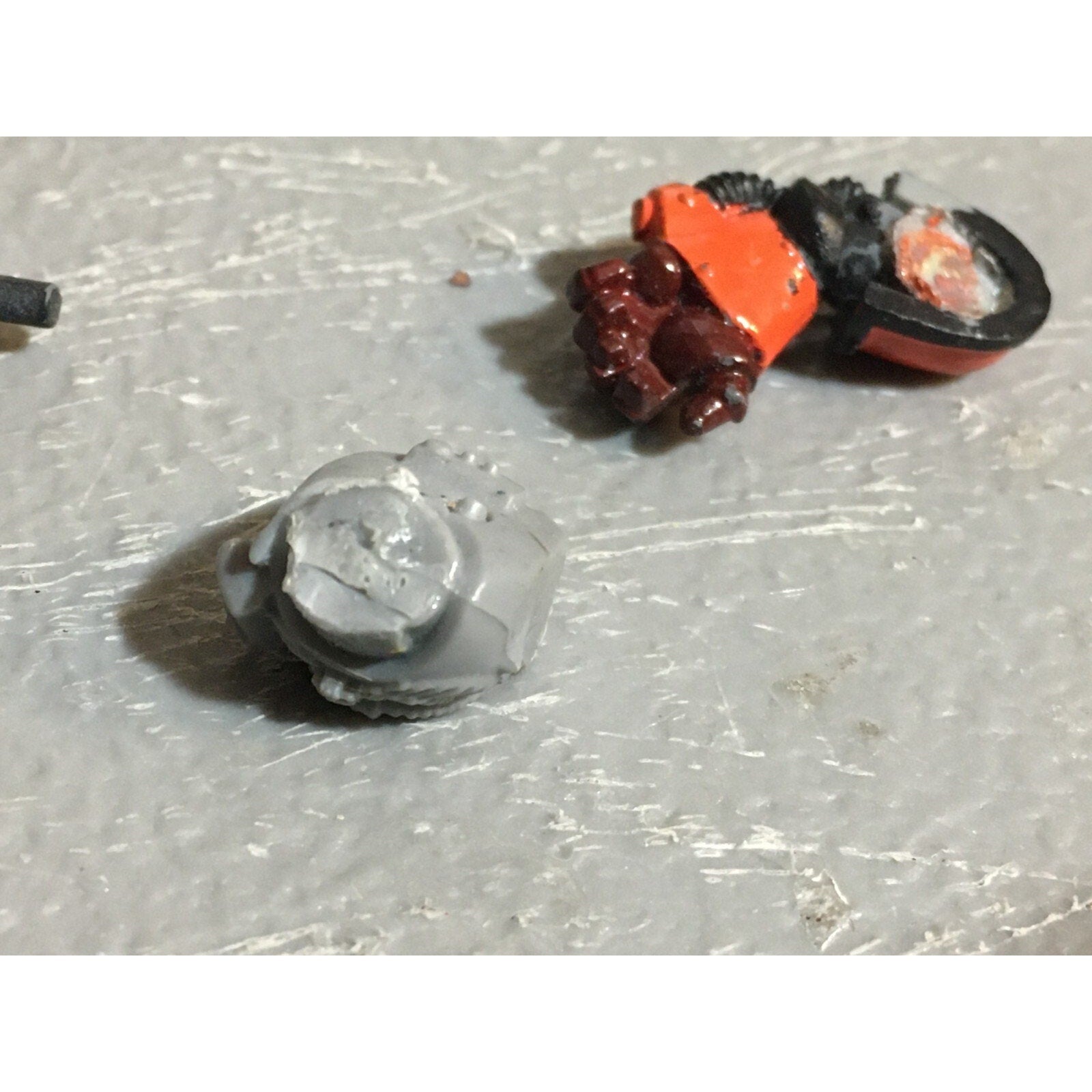 A22973 WARHAMMER 40K SPACE MARINES BITS LOT MIXED GAMES WORKSHOP GW