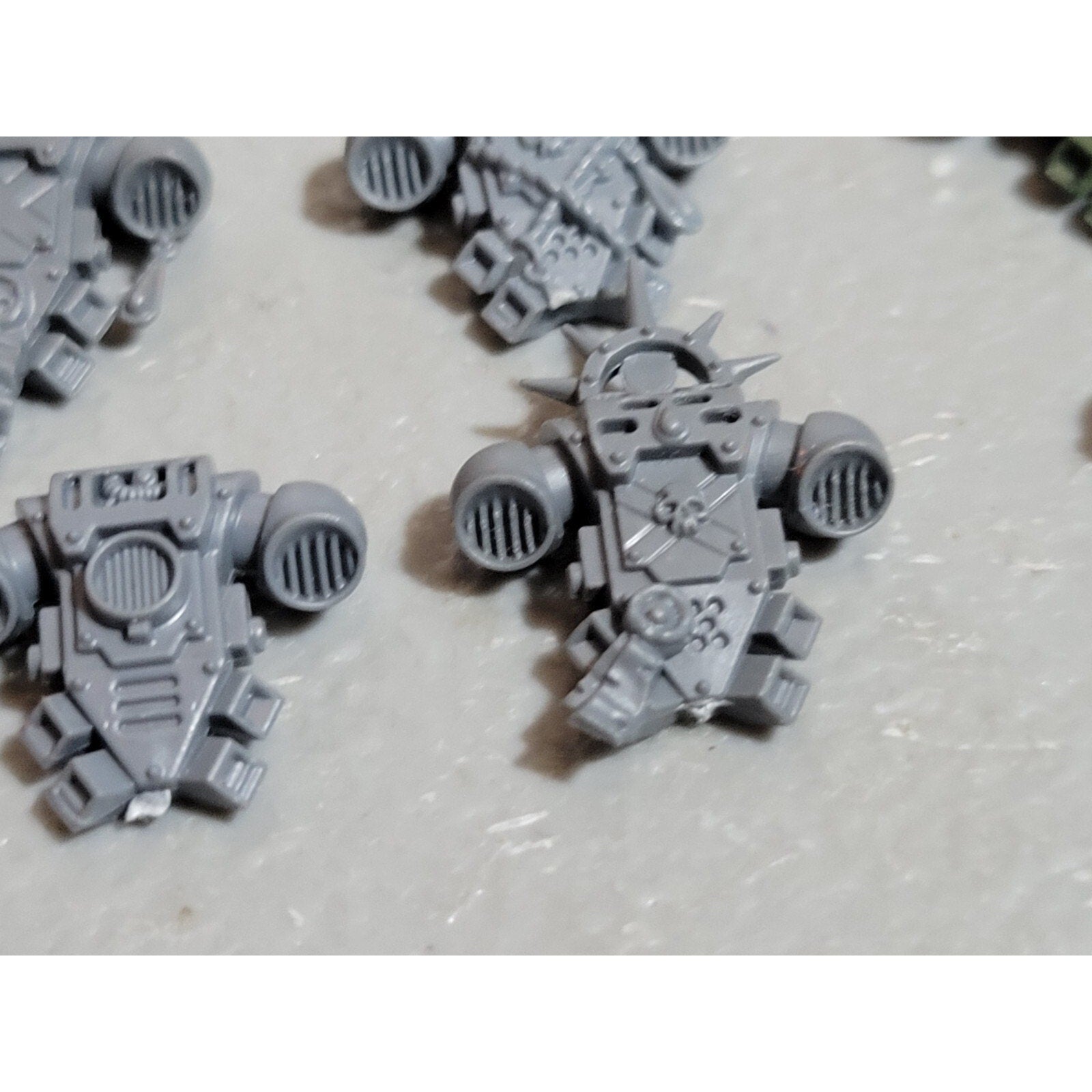 A19069 WARHAMMER 40K SPACE MARINES BLOOD ANGELS BACKPACK 11 PK BITS LOT