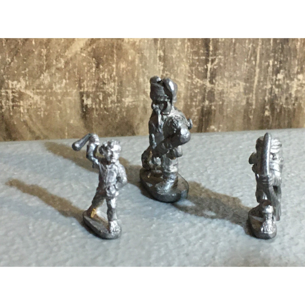 A32072 RAL PARTHA METAL LOT UNKNOWN MINIATURES HALFLING ARCHER SLINGER & DWARF