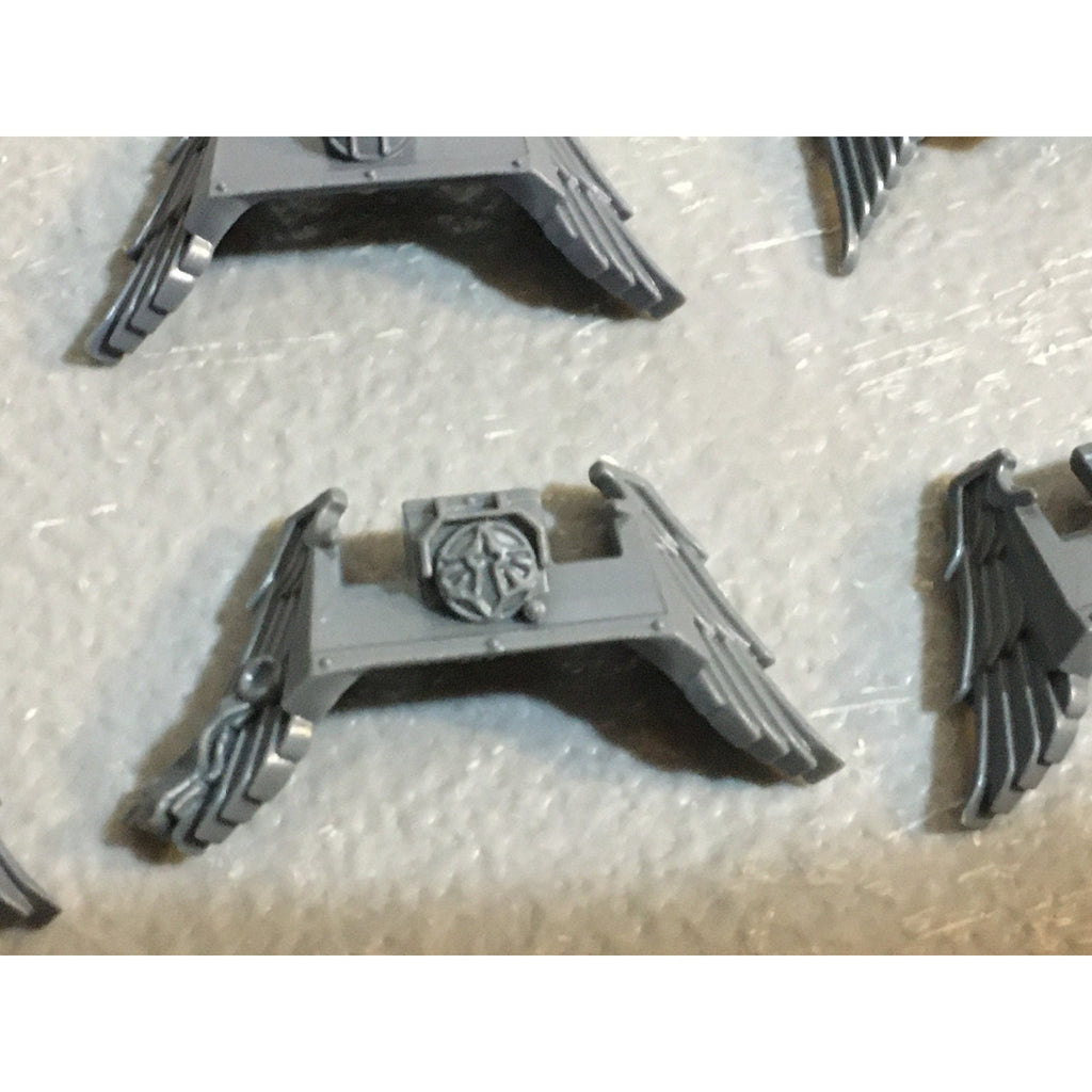 A29406 WARHAMMER 40K SPACE MARINES DARK ANGELS BITS LOT BIKE FRONT PLATES GW