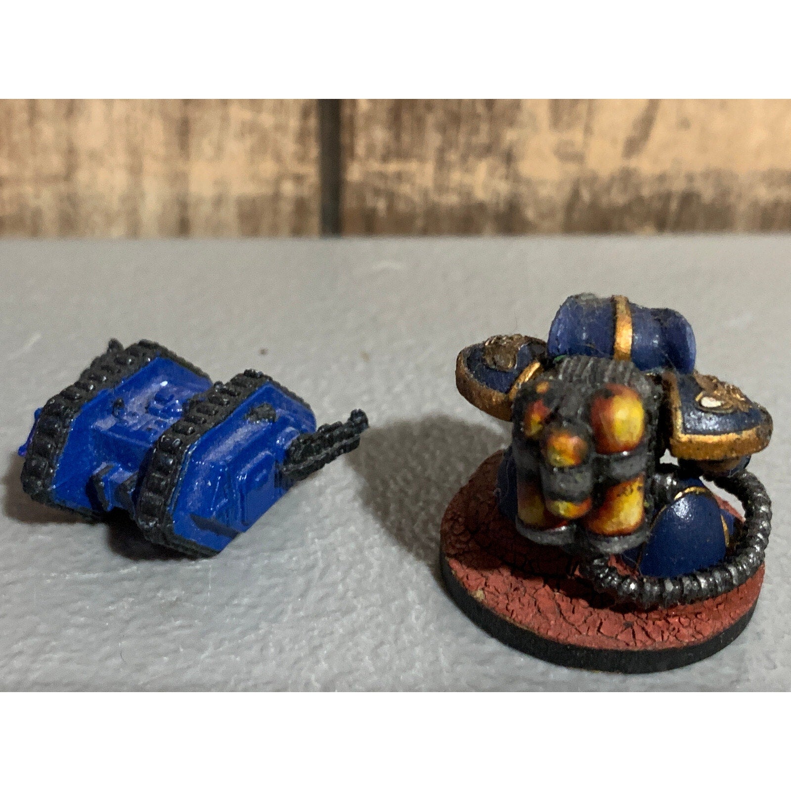 A10843 UNKNOWN TABLETOP WARGAMES DWARF GUNNER ARMORED PAINTED