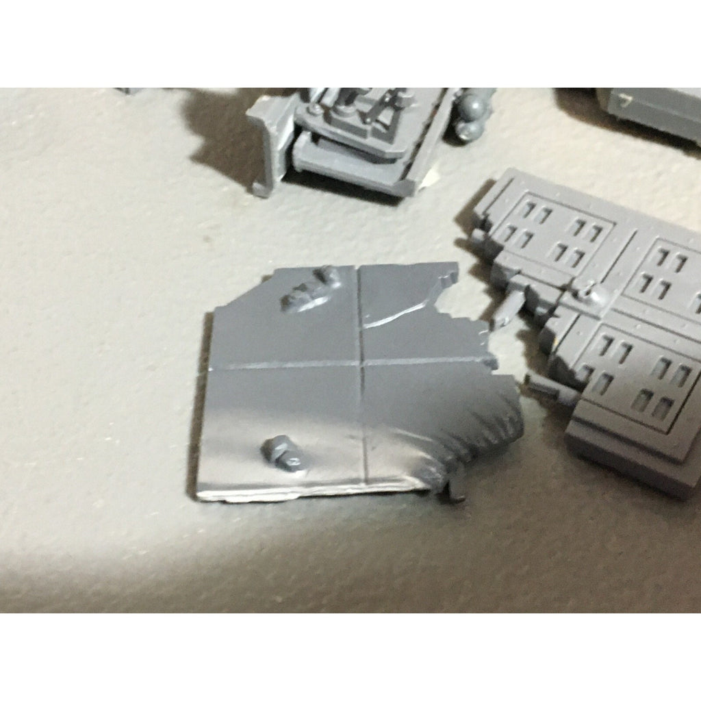 A20099 WARHAMMER 40K NECROMUNDA BITS LOT WALLS LIGHTS GAMES WORKSHOP