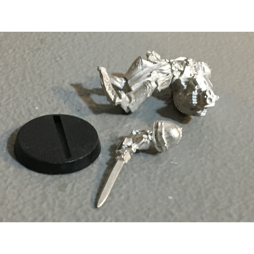 A33832 WARHAMMER 40K SPACE MARINES GREY KNIGHTS METAL JUSTICAR NO BACKPACK GW