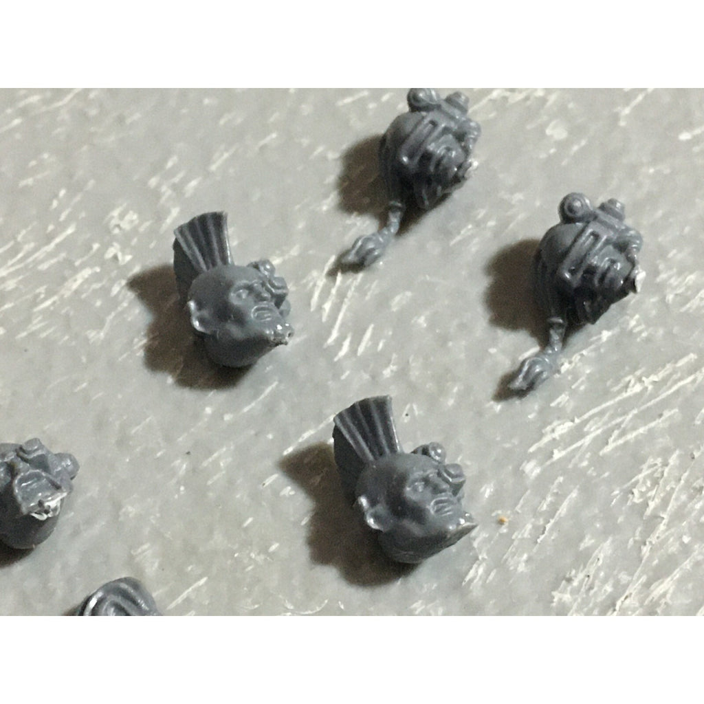 A22550 WARHAMMER 40K SPACE MARINES WOLVES BITS LOT SCOUT HEADS GAMES WORKSHOP GW