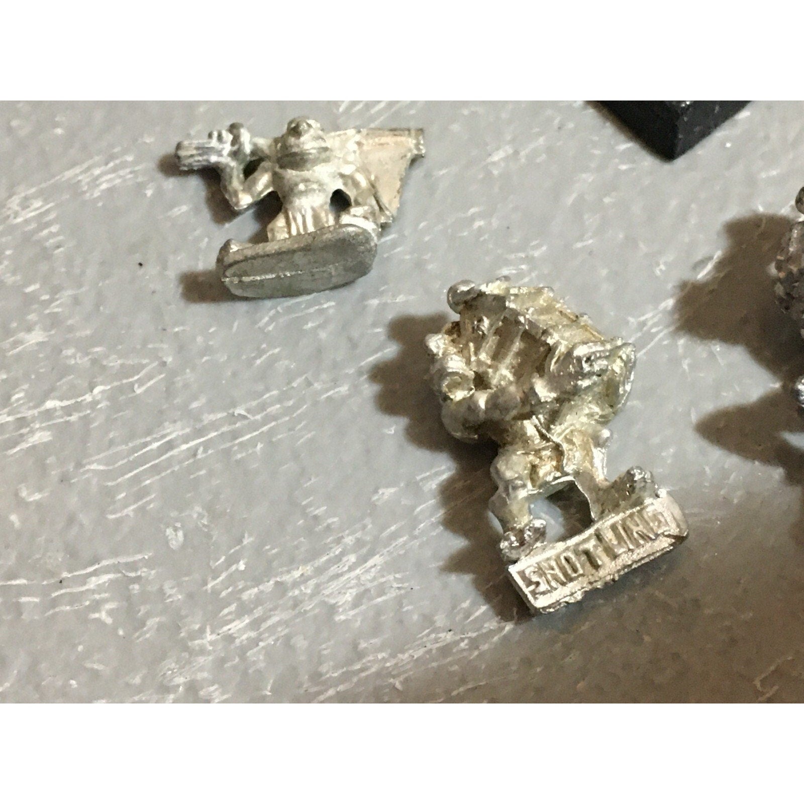A21033 WARHAMMER FANTASY ORCS & GOBLINS METAL SNOTLING BLACK ORC BOAR
