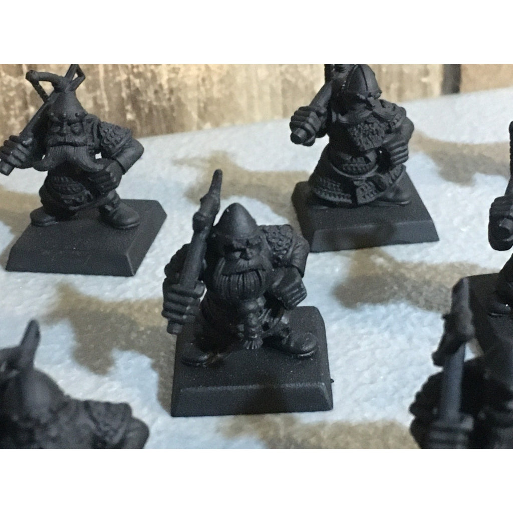 A33418 WARHAMMER FANTASY OLD WORLD DWARFS DWARF CROSSBOWMEN 8 PK + INCOMP