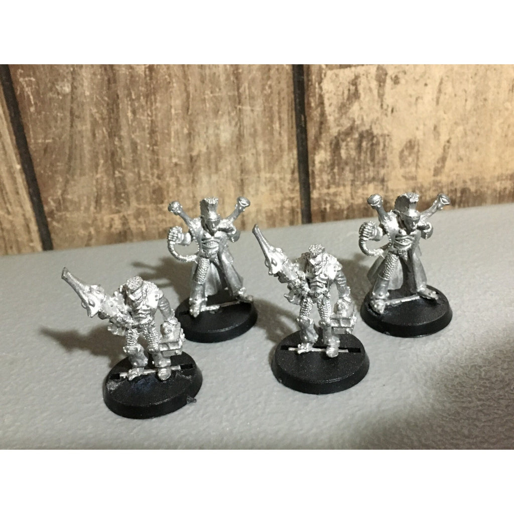 A19707 WARHAMMER 40K ELDAR CRAFTWORLDS METAL WEAPON PLATFORM CREW ONLY 4 PK