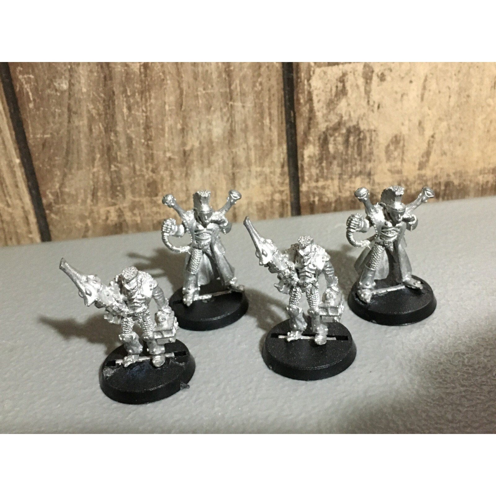 A19707 WARHAMMER 40K ELDAR CRAFTWORLDS METAL WEAPON PLATFORM CREW ONLY 4 PK