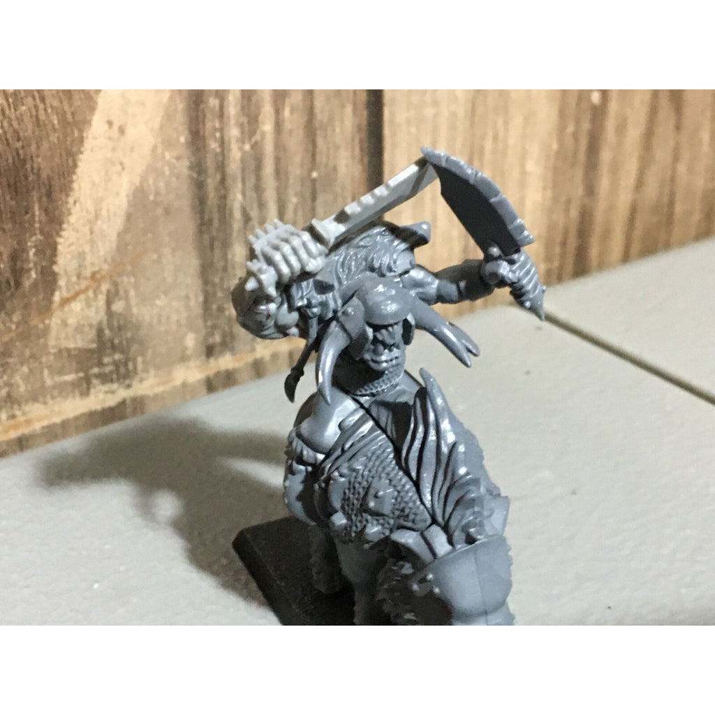 A20087 WARHAMMER FANTASY ORCS & GOBLINS ORC WARBOSS ON BOAR GAMES WORKSHOP