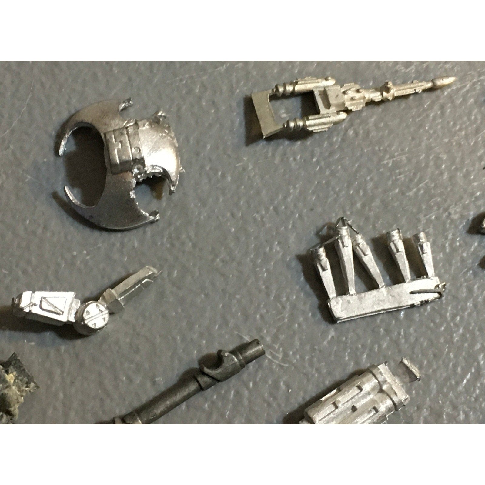 A32546 UNKNOWN MINIATURES ALL METAL BITS & INCOMPLETE LOT SCI-FI FUTURISTIC