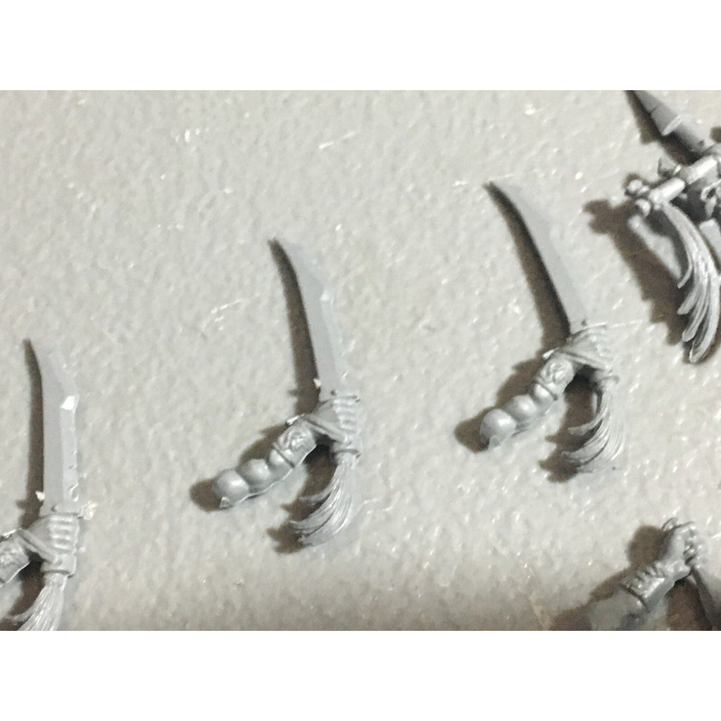 A22631 WARHAMMER FANTASY ORCS & GOBLINS BITS LOT GOBLIN WOLF RIDER ARMS GW