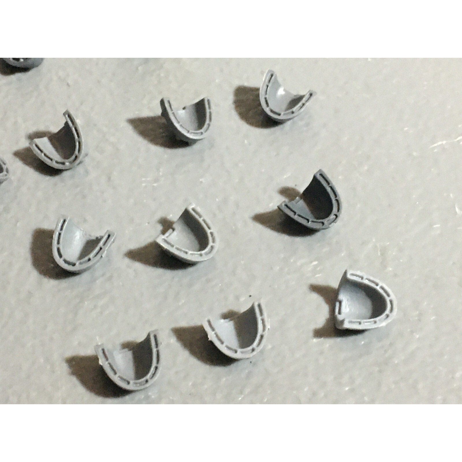 A21967 WARHAMMER 40K SPACE MARINES BITS LOT SHOULDER PADS GAMES WORKSHOP GW
