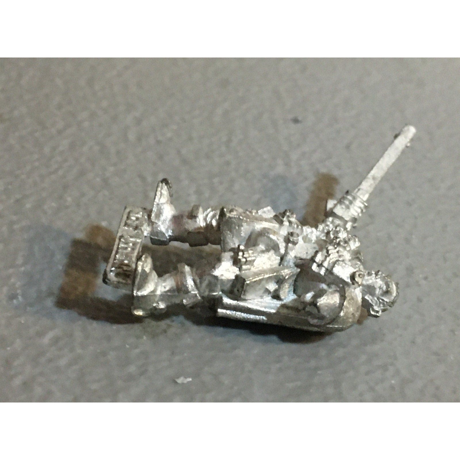 A32816 WARHAMMER 40K SPACE MARINES DARK ANGELS METAL SERGEANT NAAMAN MISS HAND