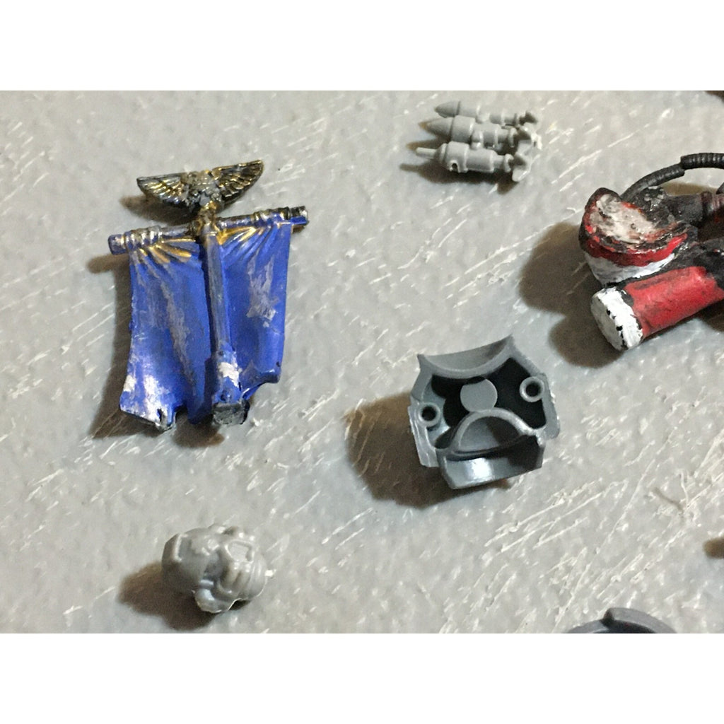 A23160 WARHAMMER 40K SPACE MARINES BITS LOT MIXED MISSILE BOLT GAMES WORKSHOP GW