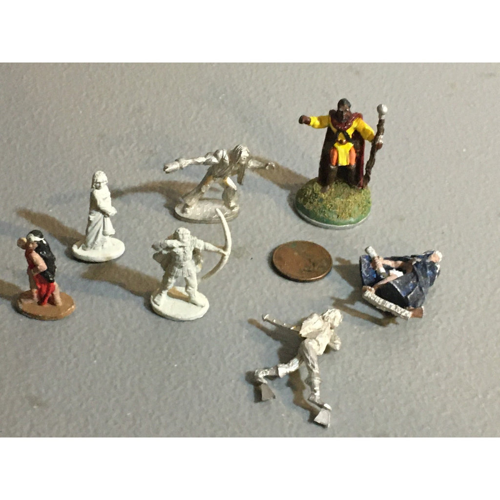 A34022 UNKNOWN METAL MINIATURES MIXED HUMAN MAGE FEMALE TABLETOP RPG