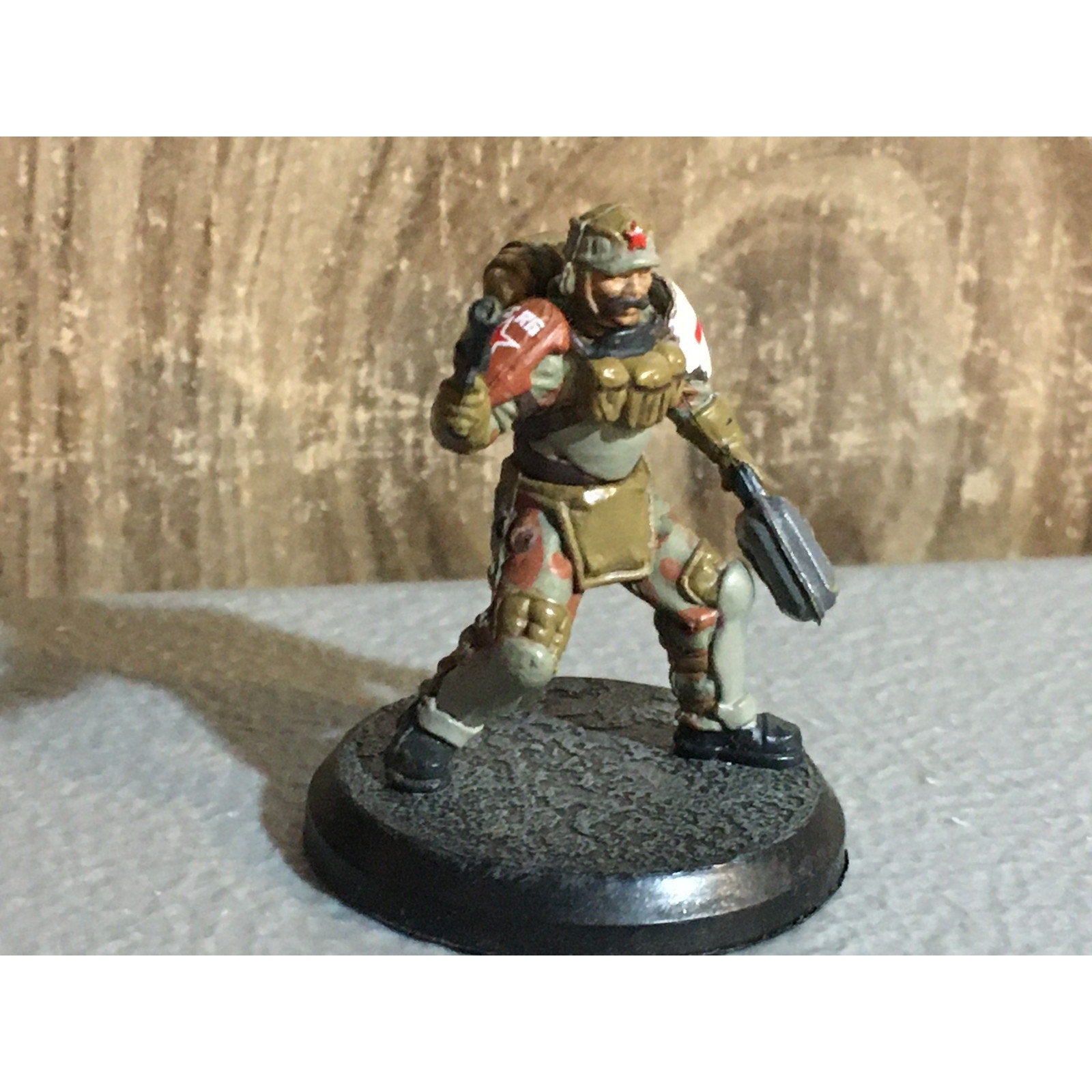 A32055 RACKHAM AT-43 RED BLOK MINI CAPTAIN VRAKHOV NO CARD