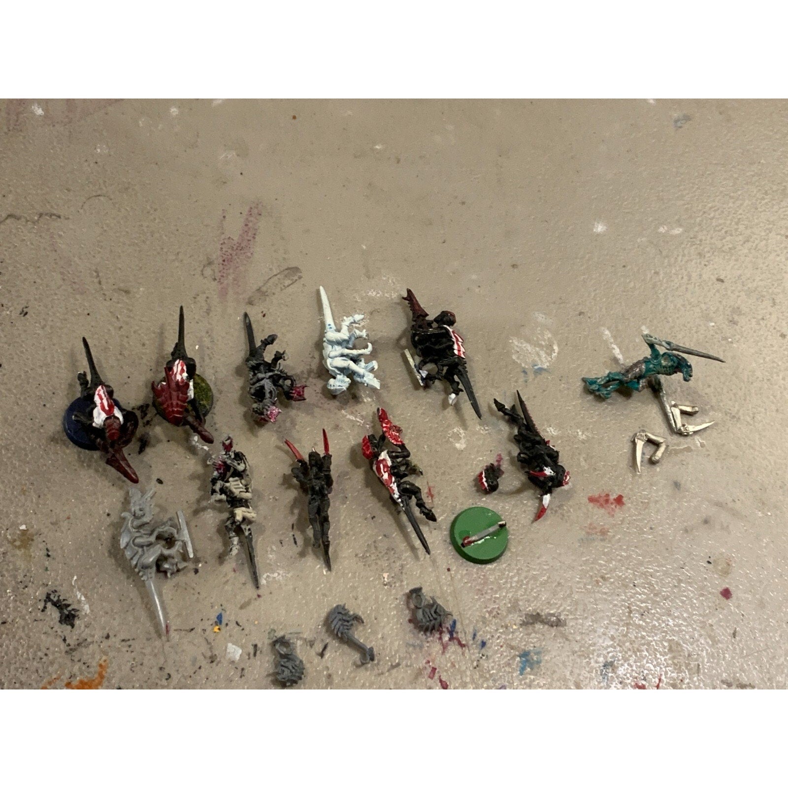 A23023 WARHAMMER 40K TYRANIDS BITS LOT INCOMPLETE GAUNTS RIPPER 1 METAL