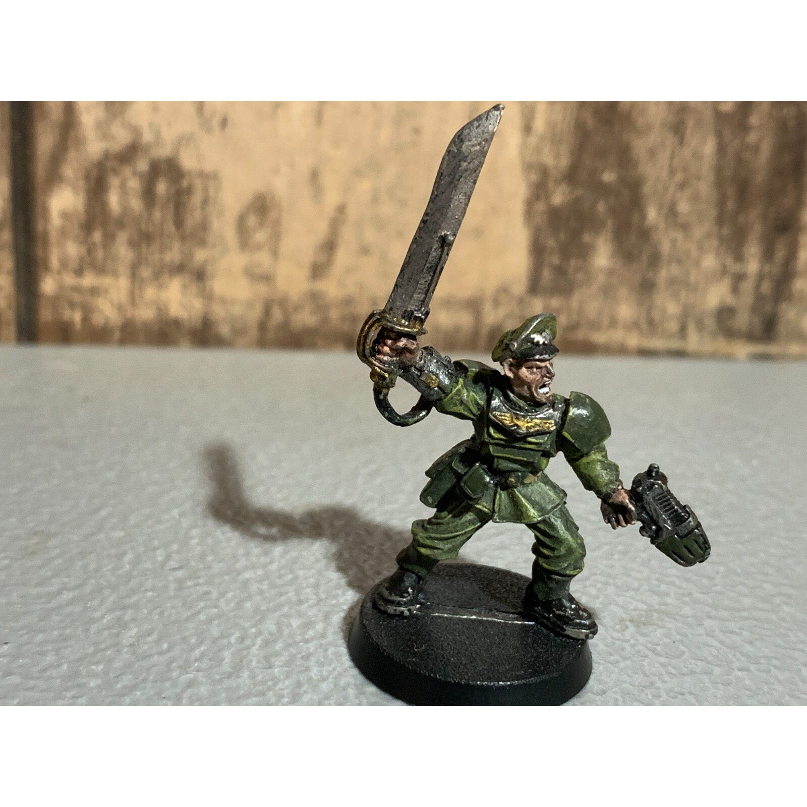 A17311 WARHAMMER 40K ASTRA IG GUARD METAL CADIAN OFFICER SERGEANT POWER SWORD GW