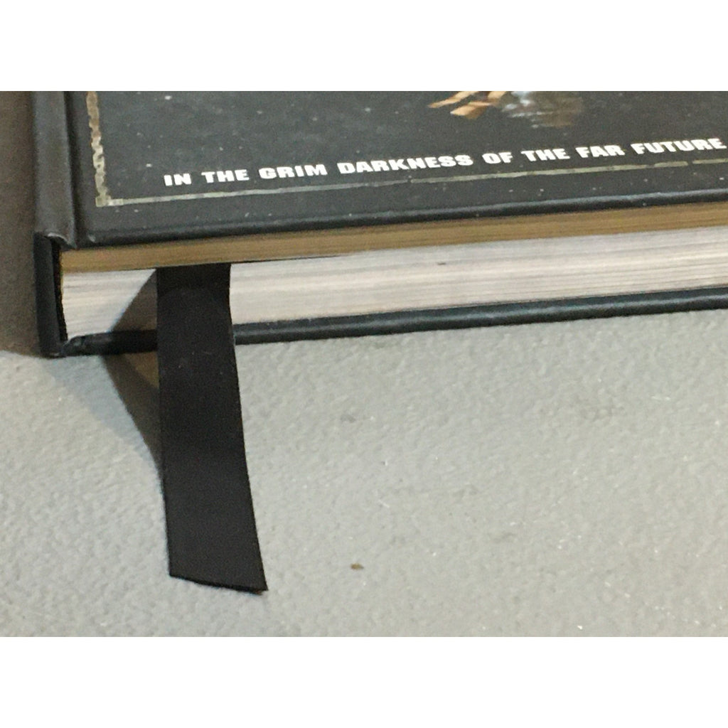 BOOK WARHAMMER 40K GRIM DARKNESS CORE RULE BOOK 8TH ED USED HB HARDBACK