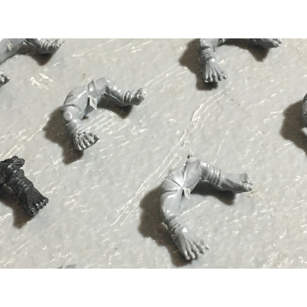 A22627 WARHAMMER FANTASY ORCS & GOBLINS BITS LOT GOBLIN WOLF RIDER LEGS GW